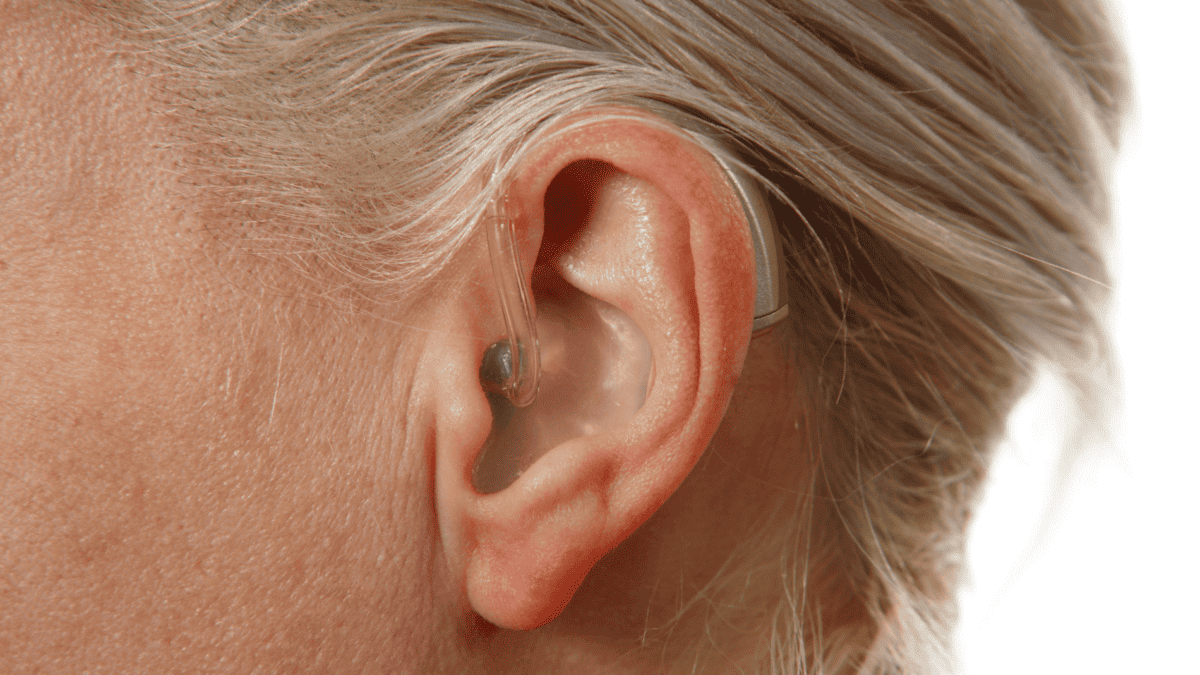 The Synergy of Hearing Aid Technology and Artificial Intelligence